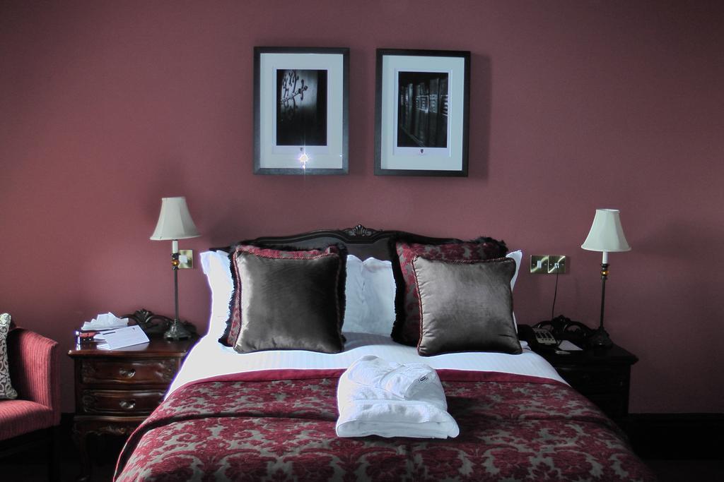 Peckforton Castle Tarporley Zimmer foto