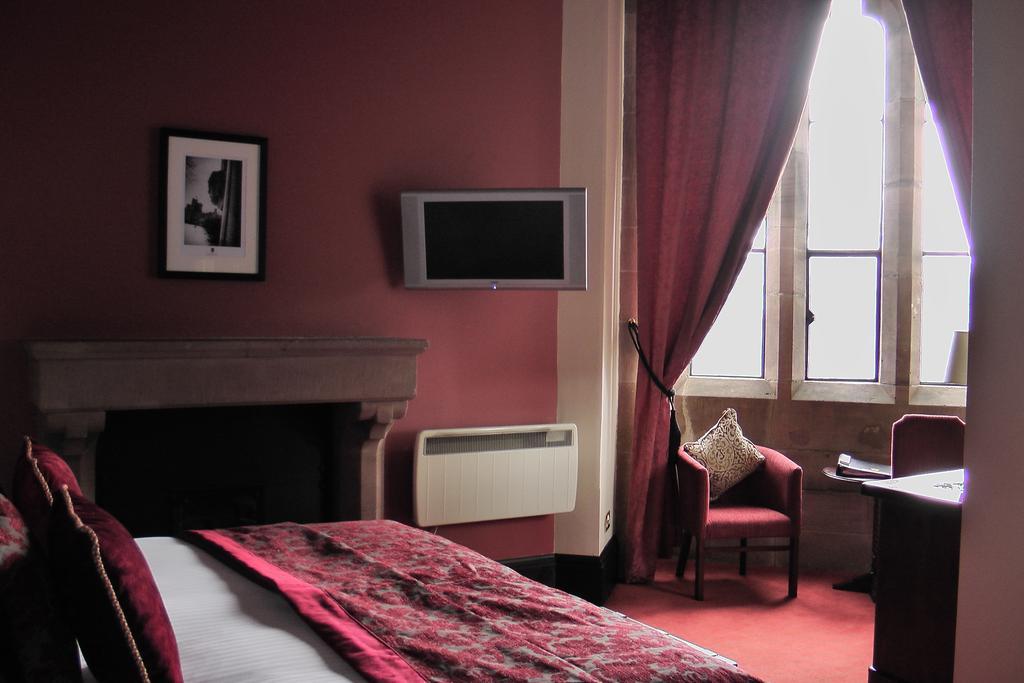 Peckforton Castle Tarporley Zimmer foto